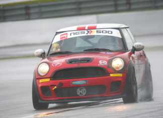 Dirk Lauth fährt im Premierenjahr zum Titel