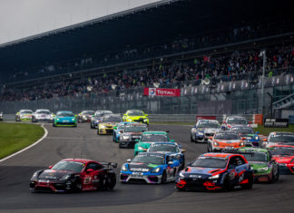 G-Tech Competition gewinnt beim 24-Stunden-Klassiker am Nürburgring die Cup 3 Klasse