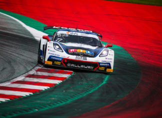 ERSTER SAISONSIEG FÜR CALLAWAY COMPETITION