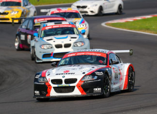 Eric van den Munckhof feiert Doppelsieg