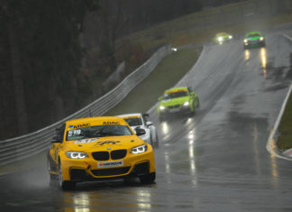 Klassensieg für Smyrlis Racing beim Saisonfinale auf der Nordschleife