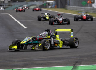 Benjamin Berta und Attila Penzes siegen beim Heimspiel