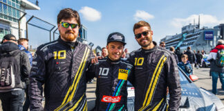 Max Kruse Racing feiert Klassensieg und drei Podiumsplätze in NLS und NES