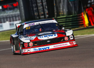 Gänsehaut beim DRM-Revival- Historische Boliden begeistern bei der Premiere in Imola