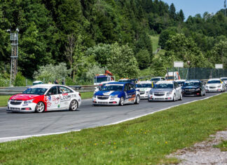 50 Jahre Altersunterschied – Im Chevrolet so schnell wie im Tesla?