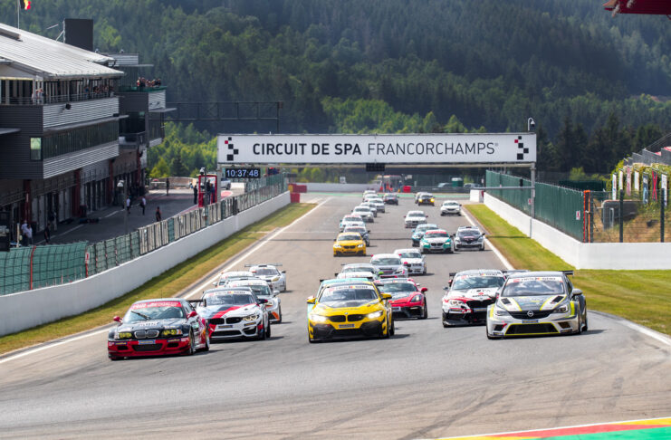 BMW-Dreifachsieg in Spa-Francorchamps