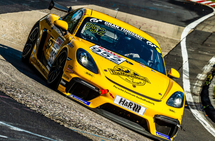 Smyrlis Racing feiert fulminanten Sieg auf dem Nürburgring