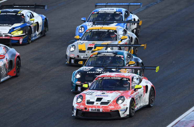 Erster Saisonsieg für Frikadelli Racing auf der Nürburgring Nordschleife