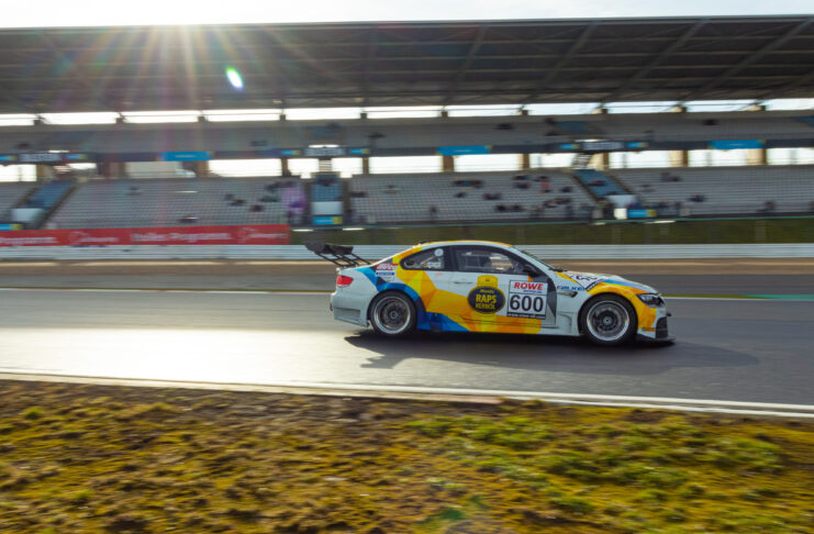 rent2Drive-Racing mit Podestplätzen zum NLS-Saisonauftakt