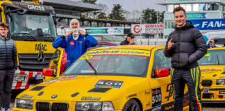 Smyrlis Racing startet mit Doppelsieg in den DMV BMW 318ti Cup 2023