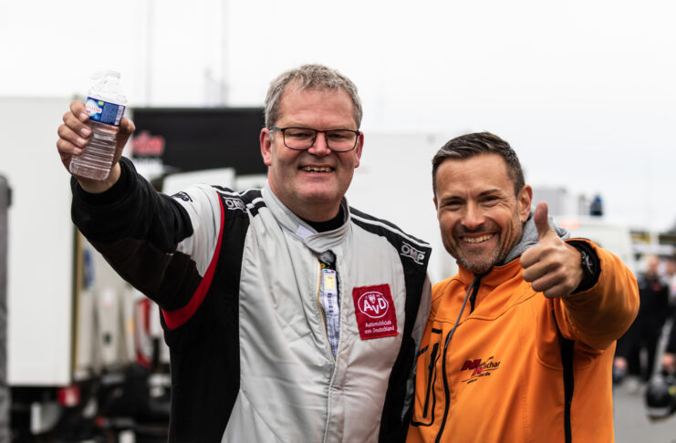 rent2Drive-Racing im Aufwind – Klassensieg und Podestplatz