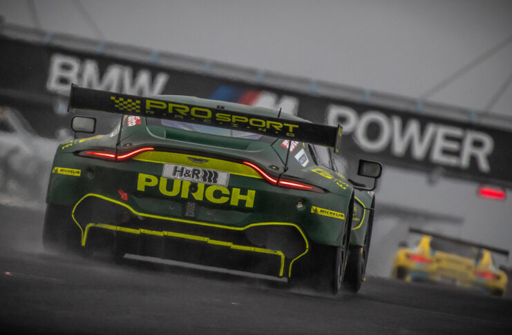 PROsport Racing lässt sich nicht von schwierigen Witterungsbedingungen aufhalten