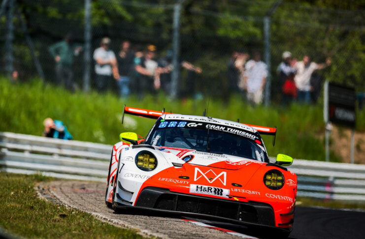 Schwieriges 24h-Rennen auf dem Nürburgring für Car Collection Motorsport