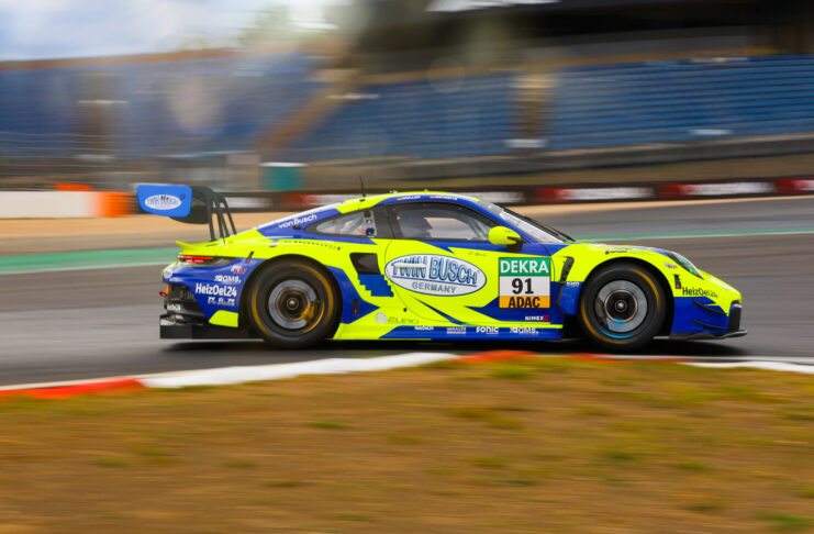 Erneutes Podium auf dem Nürburgring und Halbzeitmeister im ADAC GT Masters