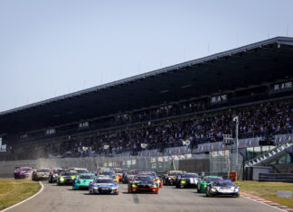 Vier Stunden Motorsport-Feuerwerk bei der Red Bull Formula Nürburgring
