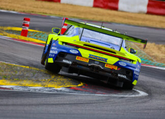 Joos by RACEmotion holt im Twin-Busch-Porsche die Halbzeitmeisterschaft