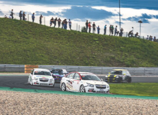 Marco Bedrich katapultiert sich mit Doppelsieg zurück ins PRTC-Titelrennen