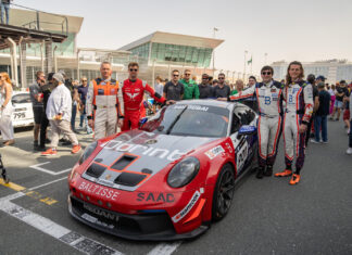 PROsport Racing zeigt Teamgeist bei 24h Dubai