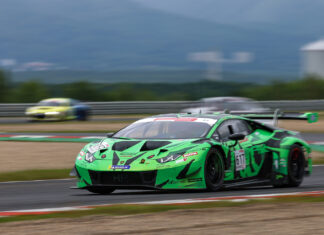 Jannik Julius-Bernhart feiert ersten GT3 Sieg