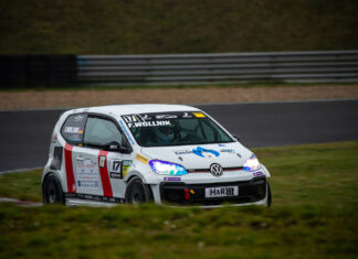 Georg Motorsport beschließt Saison mit Dreifachsieg