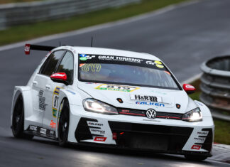 Max Kruse Racing feiert erfolgreichen Saisonabschluss