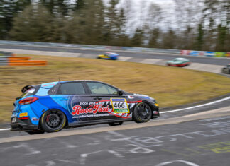 Walkenhorst Motorsport mit gutem Speed bei NLS-Saisonauftakt