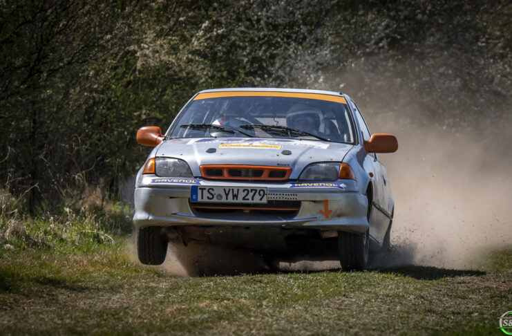 Obinger Rallyeteam erneut erfolgreich im Schotter Cup