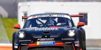 Porsche-Duo siegt in der Eifel