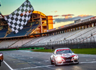 Munckhof/Barten triumphieren beim 1000 km Rennen in Hockenheim