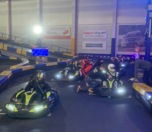 Road to 12H: knapper Zieleinlauf beim zweiten 4H Cup von Würzburg