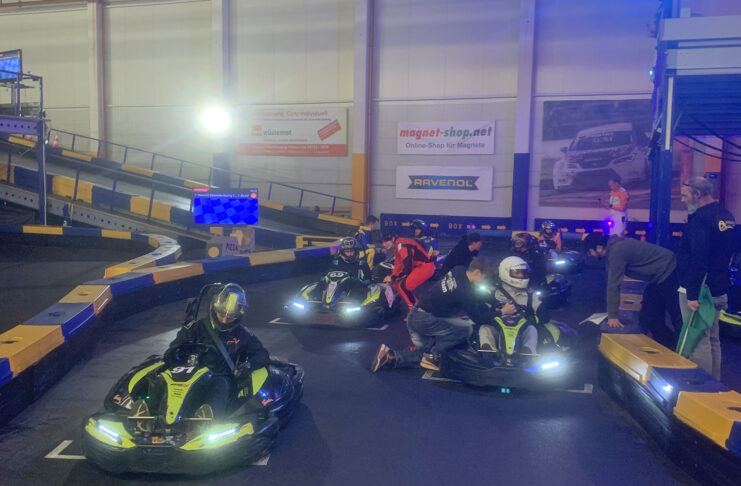 Road to 12H: knapper Zieleinlauf beim zweiten 4H Cup von Würzburg