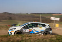 Klassensieg und Top-15-Gesamt: Erfolgreicher Saisonstart für Wacker/Kiefer