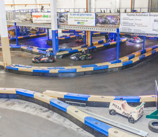 Nervenkitzel bis zur letzten Minute beim 12H Rennen von Würzburg