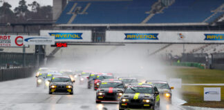 Grimm und Zeller feiern Premierensiege beim Saisonauftakt des DMV BMW 318ti Cup