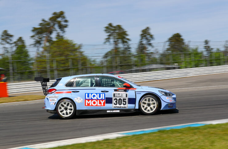 Sieg und Rückschlag für Roland Hertner beim Saisonauftakt in Hockenheim