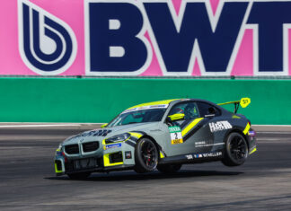 Doppelsieg für Michael Schrey bei der Premiere des ADAC BMW M2 Cup