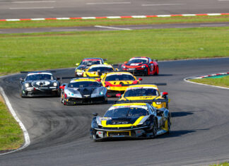 Kespohl und Oehler teilen sich DMV STGT-Siege Horst Kespohl Ferrari 296 GT3